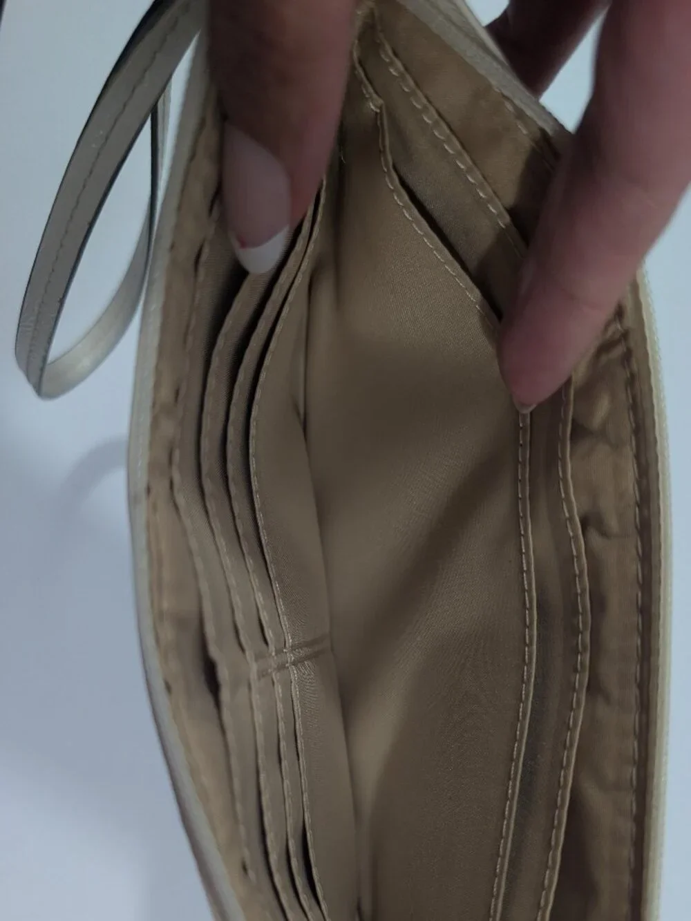 Coach Signature Canvas Double Zip Wristlet Wallet Beige White Stripe